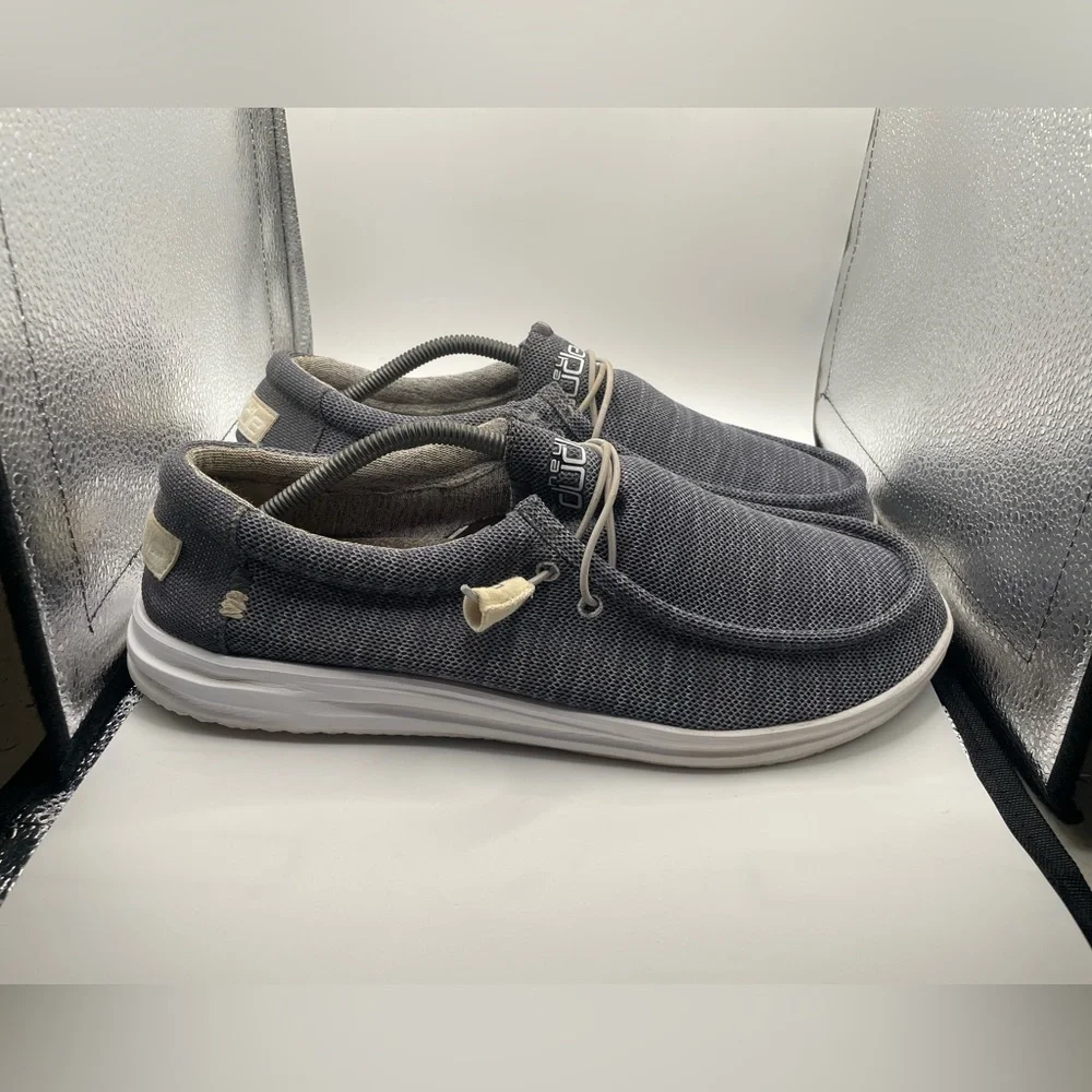Hey Dude Wally Free Storm mens Slip-On Loafers size 13